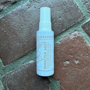 NWT Seraphine Botanicals Mimosa Mist Setting Spray